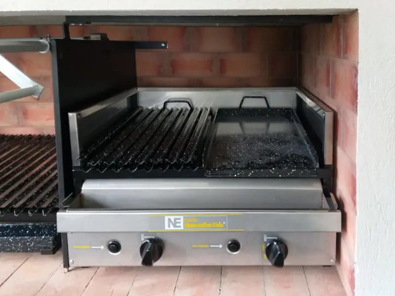Parrilla a agas NE