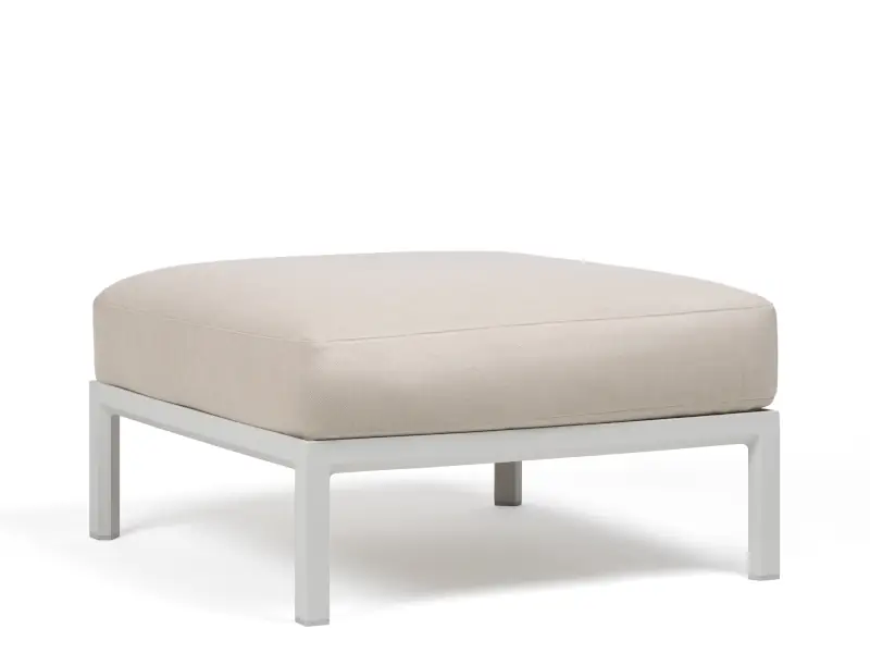Puff Maximo sin respaldo ni apoya brazos color Gesso con almohadones Perla